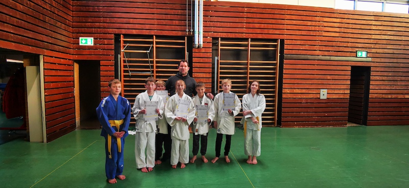 Judo AG – Verleihung des weiß-gelben Gürtels