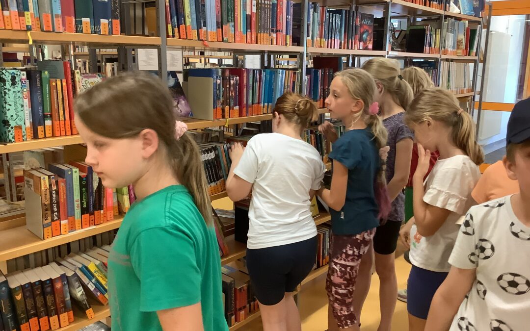 Einführung des 5. Jahrgangs in die Bibliothek